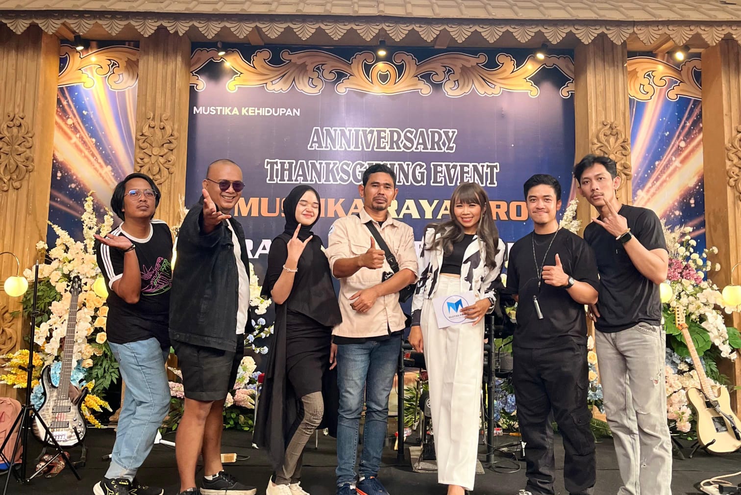 sewa kursi tiffany jakarta